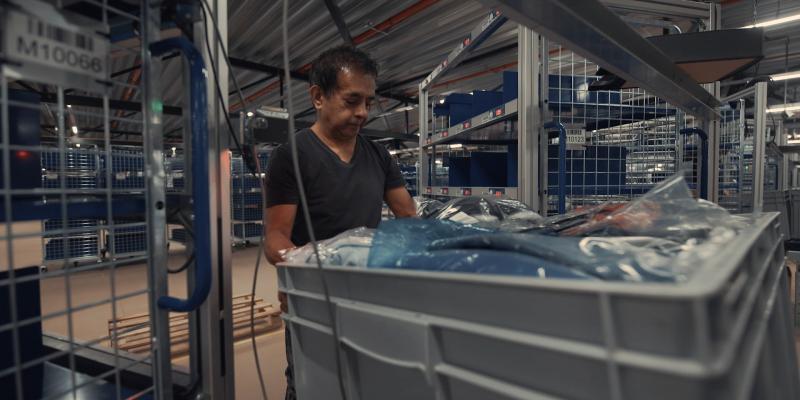 E-commerce employee
